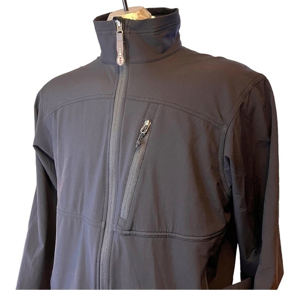 REI Soft Shell Jacket with Fleece Interior (Wardrobe Essential) - Picture 2 of 14